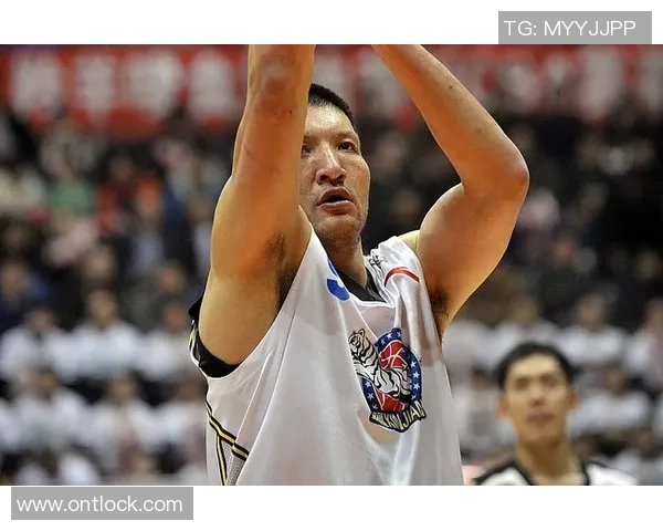 谁是幕后推手姚明成功之路的关键人物与组织揭秘