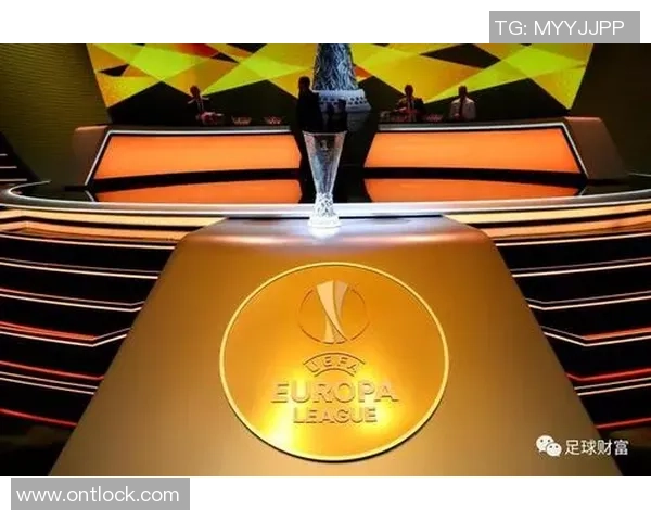 重庆足球队杯赛表现分析与意识提升探讨