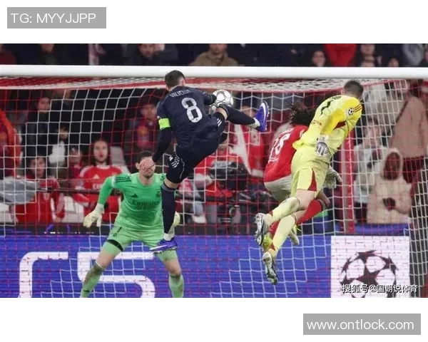 世界杯曼城与本菲卡激战成平局绝杀瞬间引发全场狂欢十大精彩进球回顾