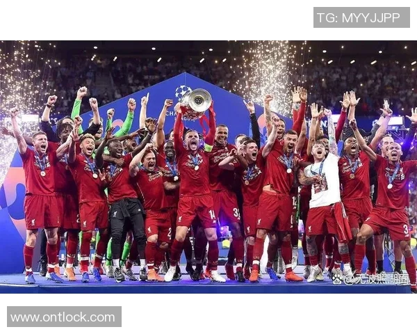 欧联杯激战成平局里昂与曼联互交白卷神扑瞬间引发全场欢呼